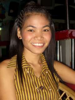 Smiling Pattaya lady